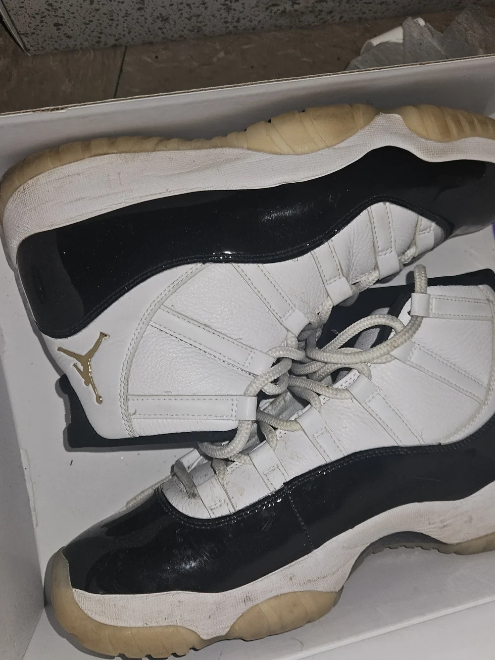 Jordan Men's Gratitude White/black Gold Size 12